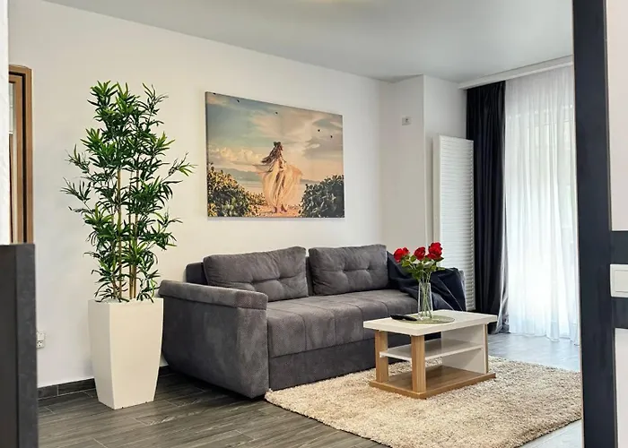 Part Of Glamap With Park Apartamento Bucarest