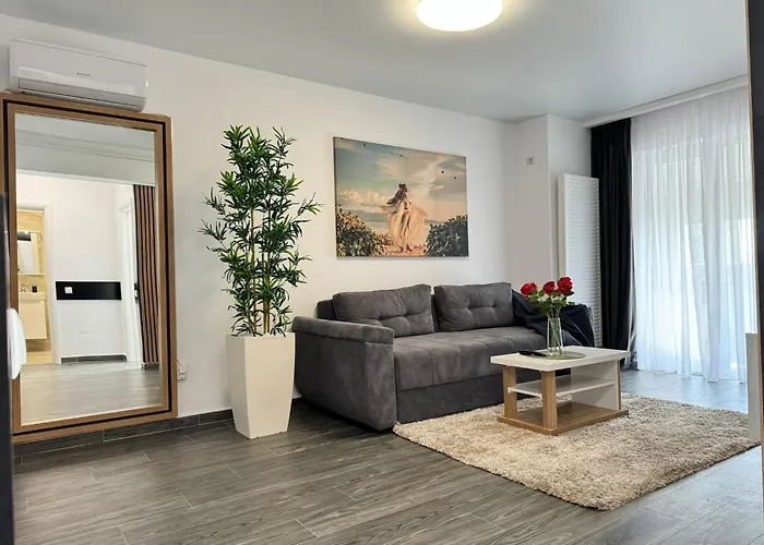 Part Of Glamap With Park بوخارست